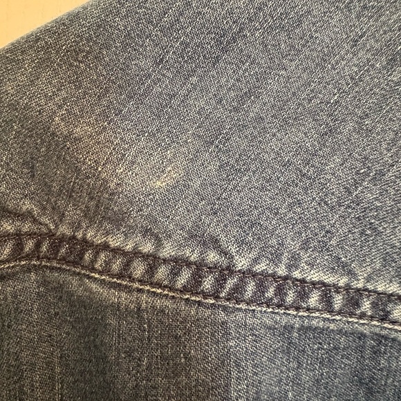 American Eagle Outfitters Blue Button Down Shirt. Women’s size large. - Picture 6 of 10